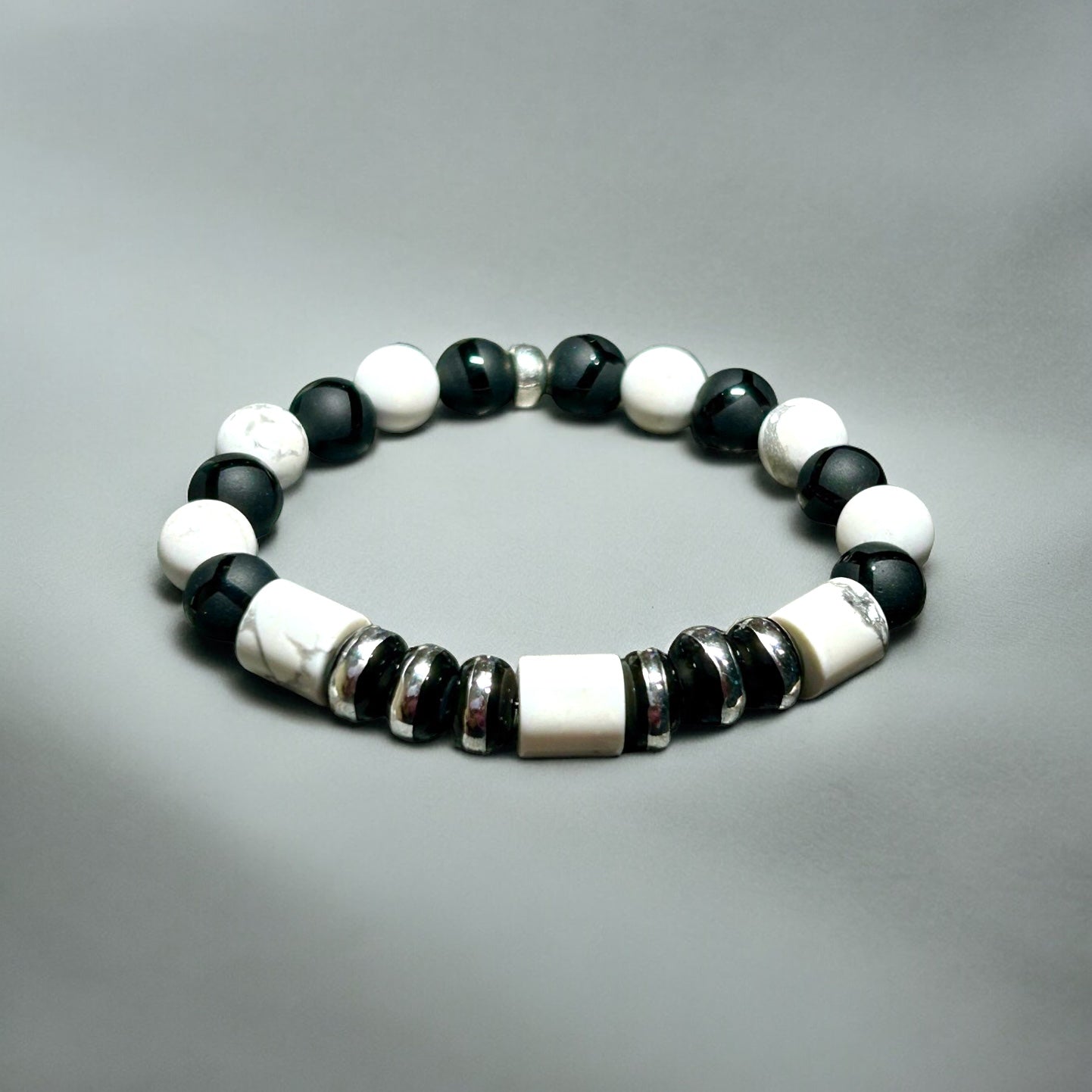 Sphere White Howlite