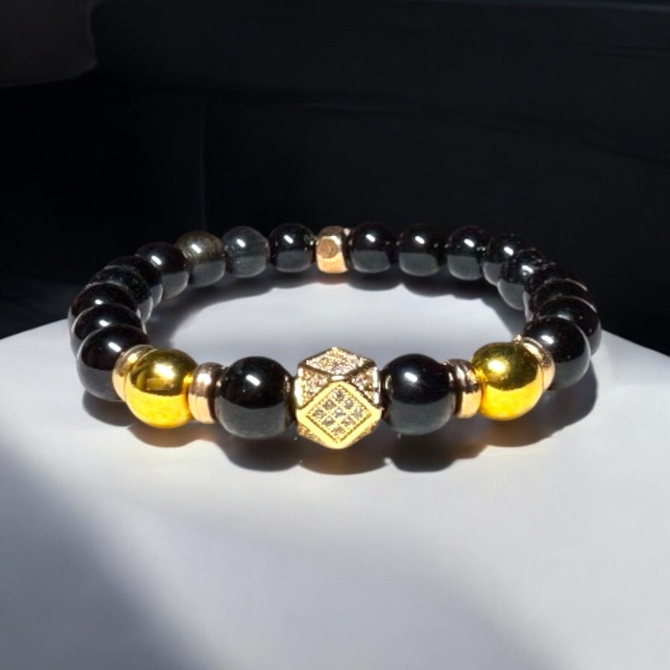 Contemporary Contrast Black & Gold