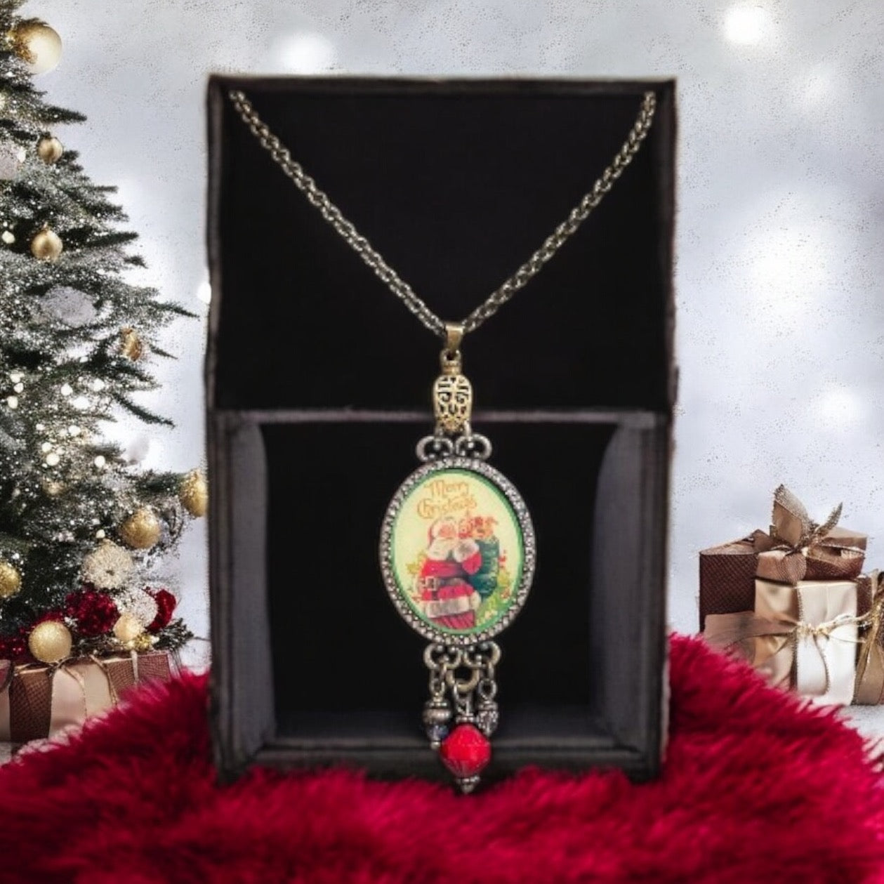 Ornate Holiday Necklace