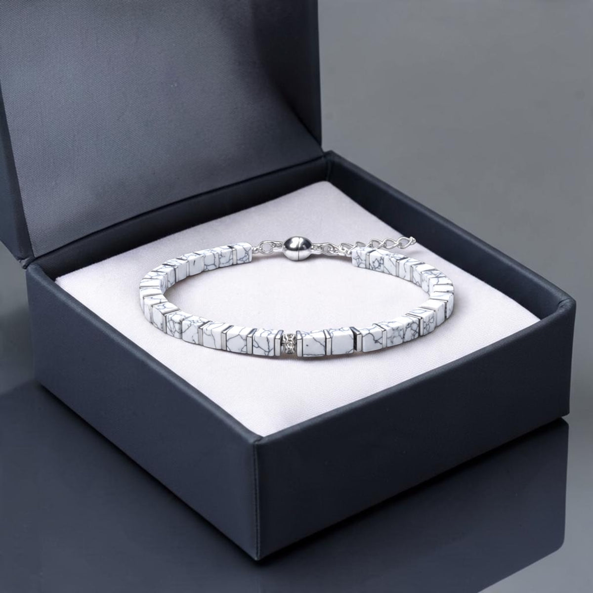 Howlite Cube