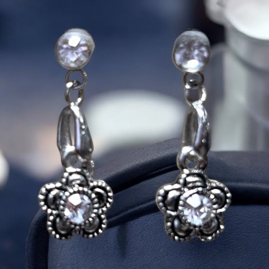 Elegant Floral Earrings