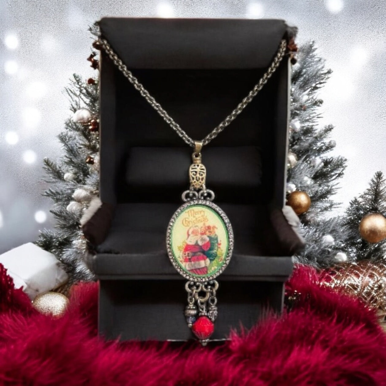 Ornate Holiday Necklace