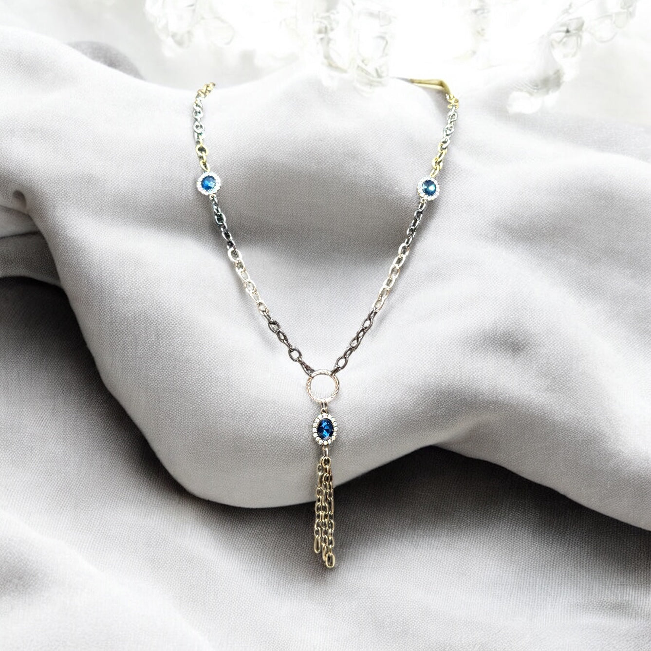 ModVicrorian Necklace